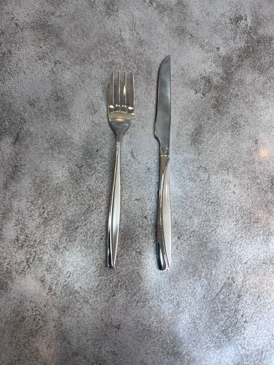 سرویس ۱۲ عددی کارد و چنگال مدل یونیک اعلا ماینز استیل ضد زنگ