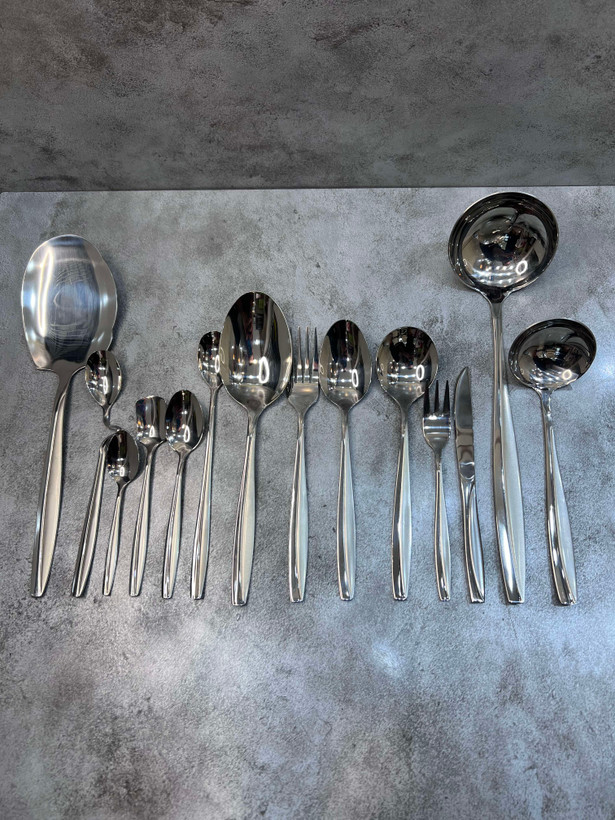 سرویس ۱۵۰ عددی قاشق و چنگال طرح ماینز برند یونیک ۳۰ نفره استیل ضد زنگ