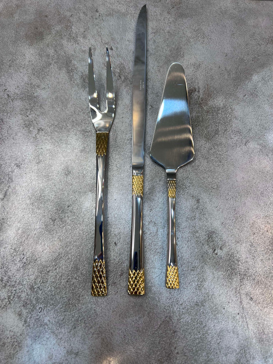 سرویس ۱۵۵ عددی قاشق و چنگال طرح کویین براق طلا برند کایند ۳۰ نفره ضخامت ۴ میل استیل ضد زنگ