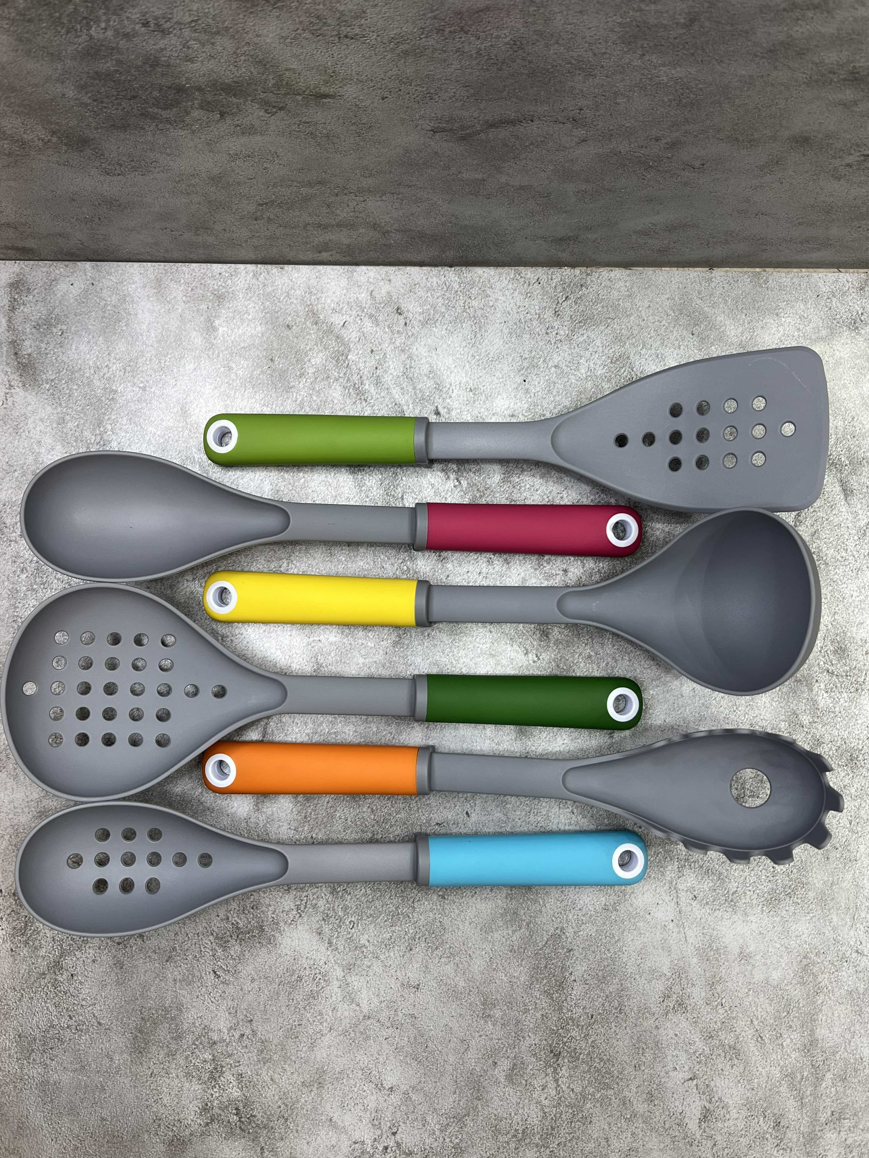 سرویس ۱۵ پارچه کفگیر ملاقه ابزار سیلیکونی دسته رنگی برند میلانو هوم