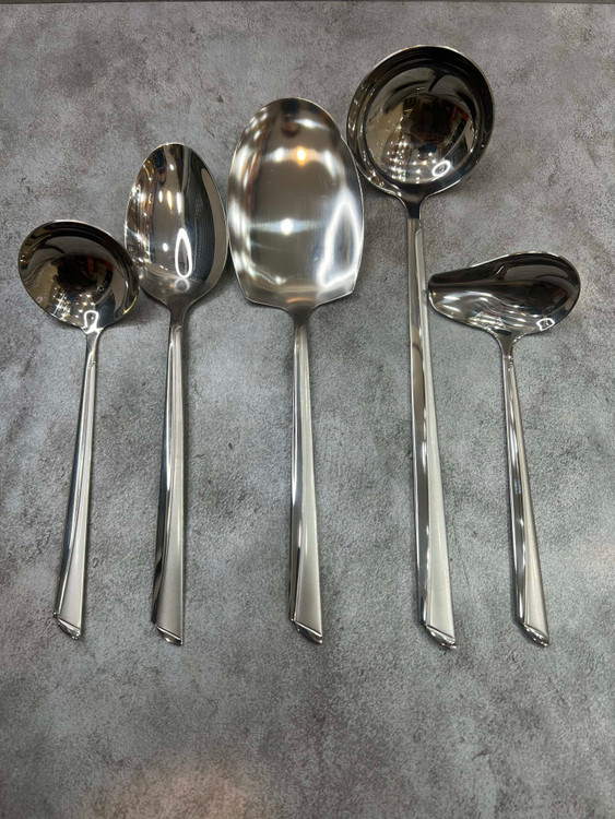 سرویس ۱۴۴ عددی قاشق و چنگال یونیک مدل ناخنی ۲۴ نفره استیل ضد زنگ ۴ میل