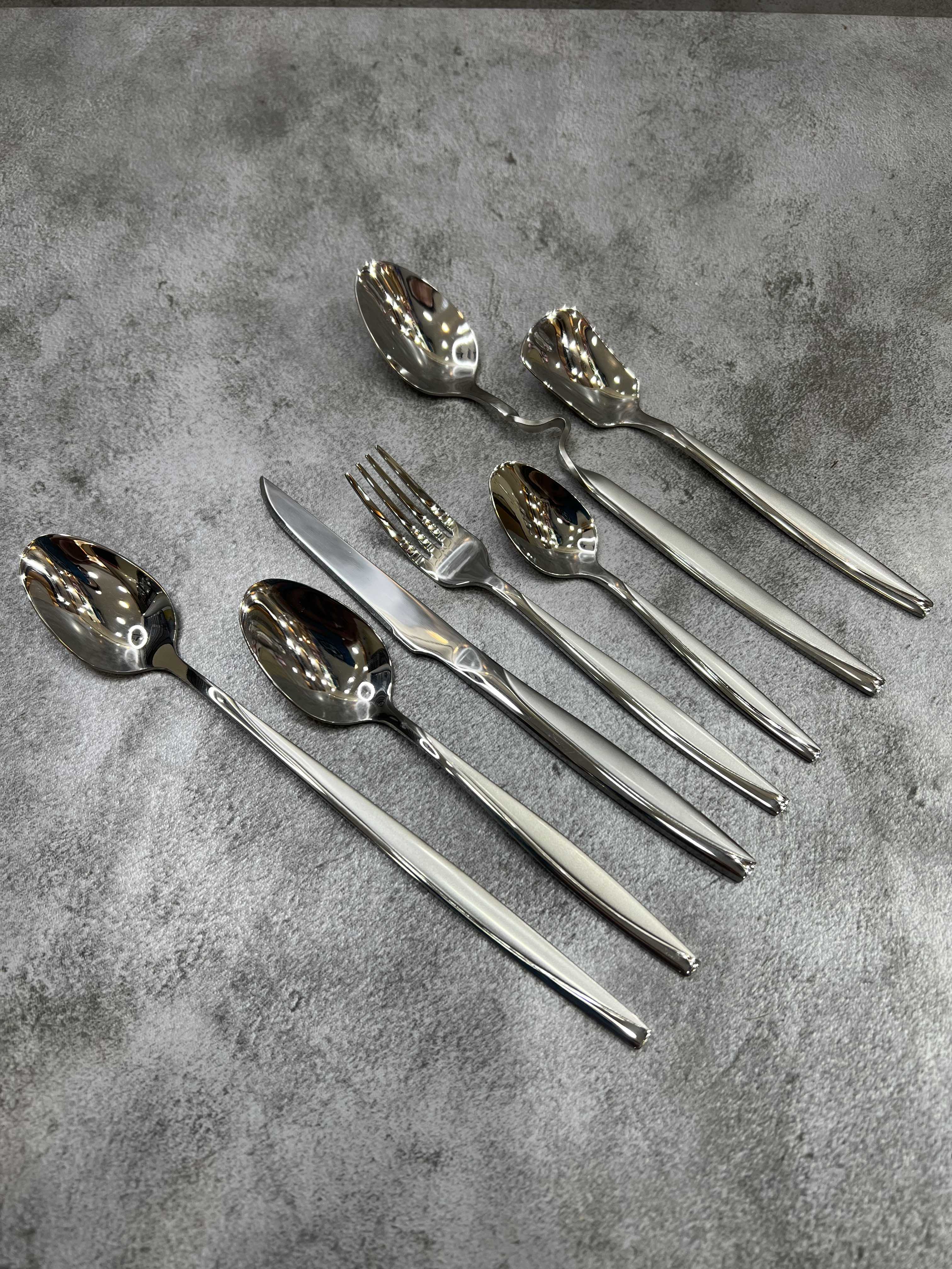 سرویس ۱۴۴ عددی قاشق و چنگال یونیک مدل ماینز ۲۴ نفره استیل ضد زنگ ۴ میل