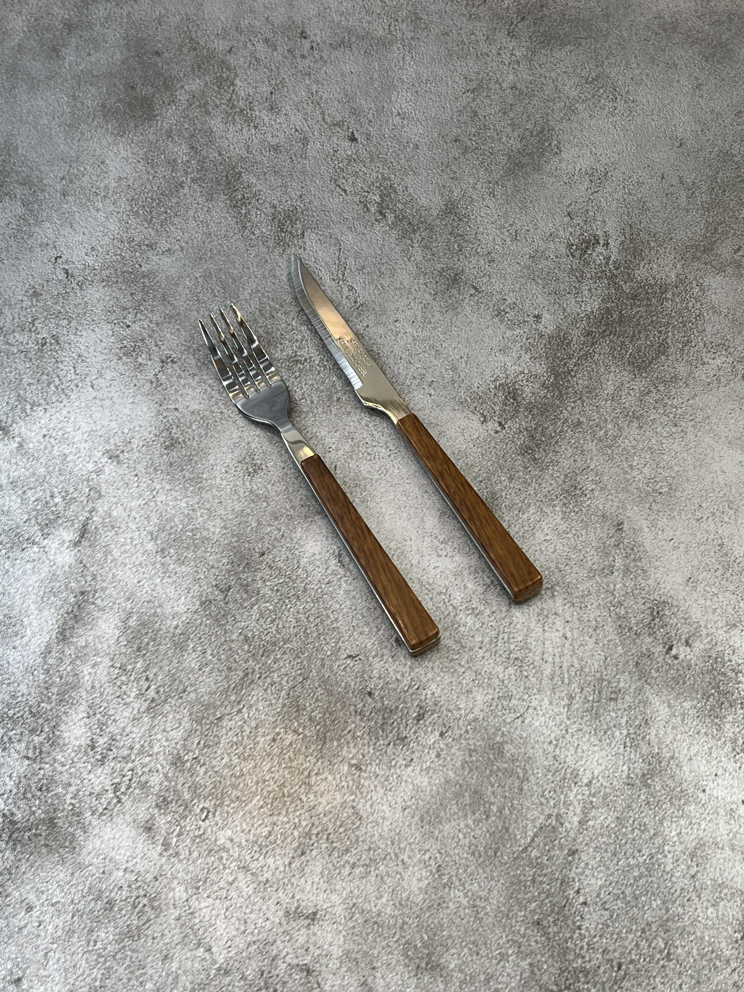 سرویس ۱۲ پارچه کارد و چنگال میوه خوری استارمکس کد ۲۲۰۵ - طرح چوب