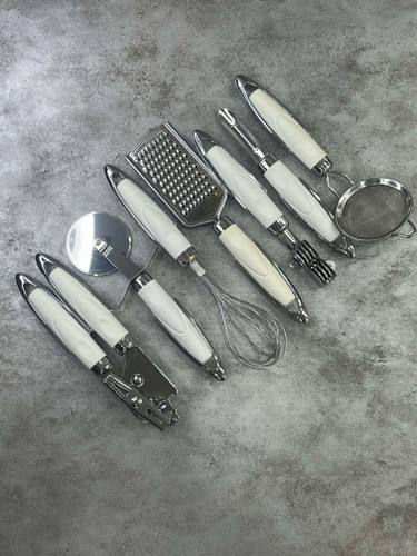 سرویس ۸ پارچه ابزار آشپزخانه سیلیکونی دسته سفید ۵ خط یونی هوم